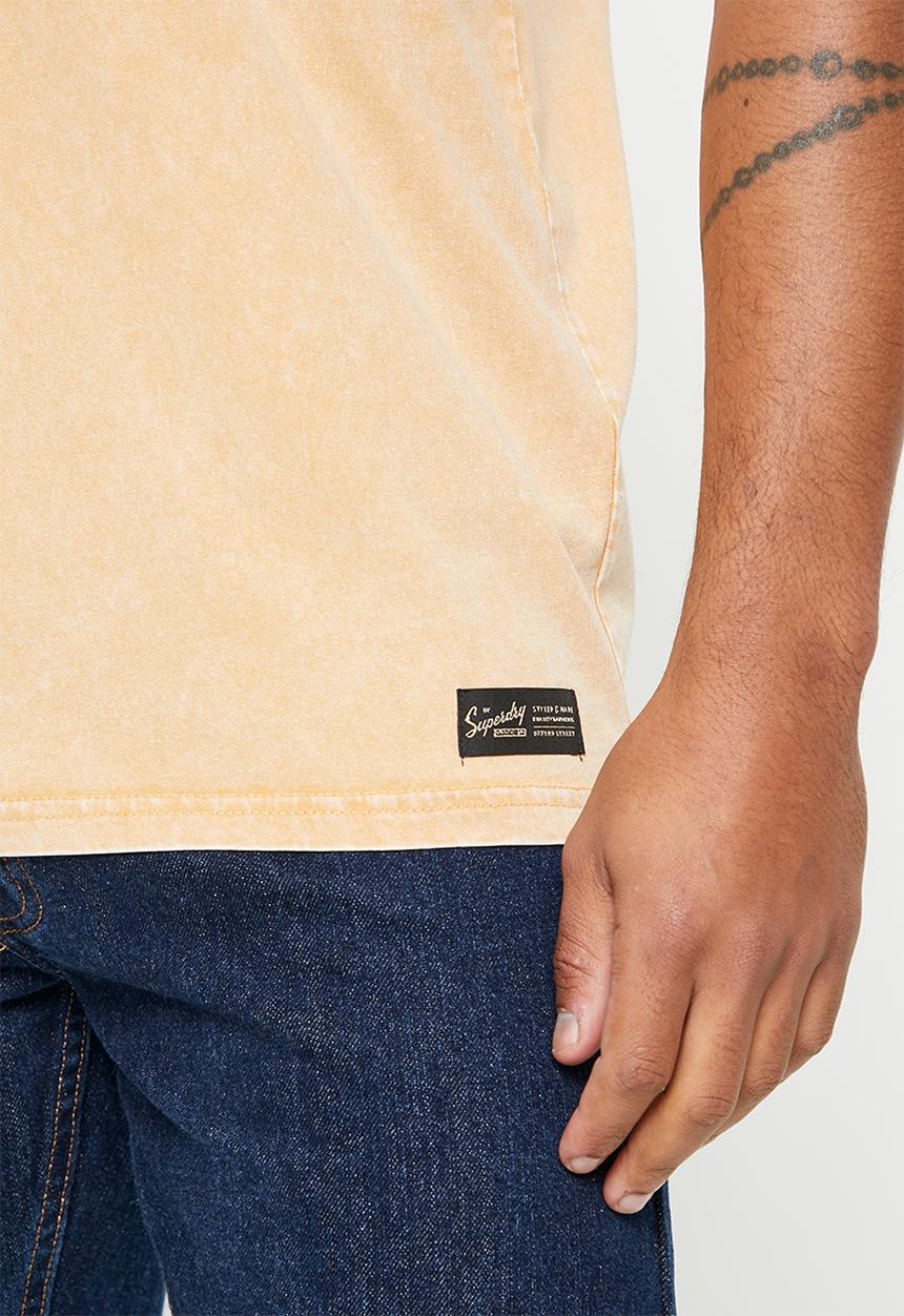 Superdry. - Vintage corp logo tee - dried clay brown