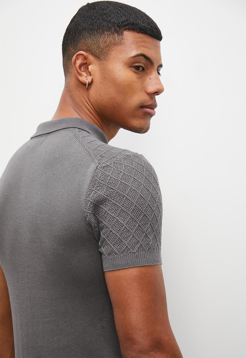 Superbalist - Jacquard s/s knit golfer - charcoal