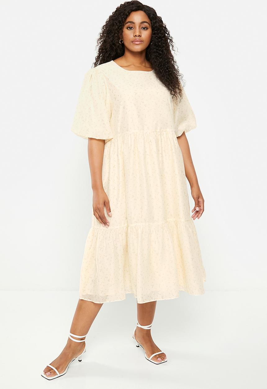 Glamorous - Plus organza tiered dress - cream peach