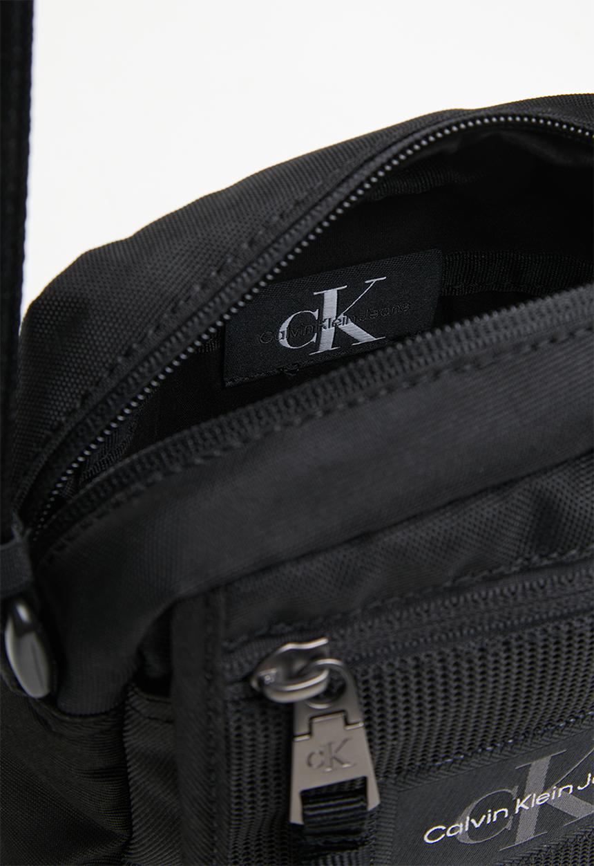 Calvin Klein - Sport essentials reporter19 cb - black
