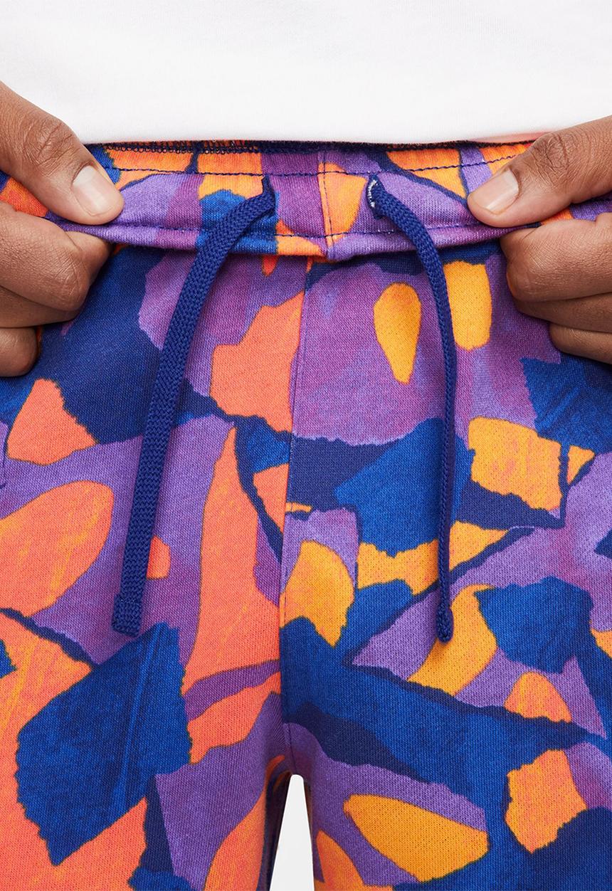 Nike - M nk club+ ft short aop - vivid purple/deep royal blue/black