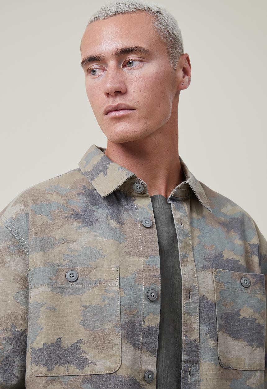 Cotton On - Heavy overshirt - camo ripstop