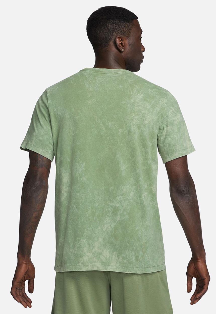 Nike - M nsw tee beach party hbr - oil green
