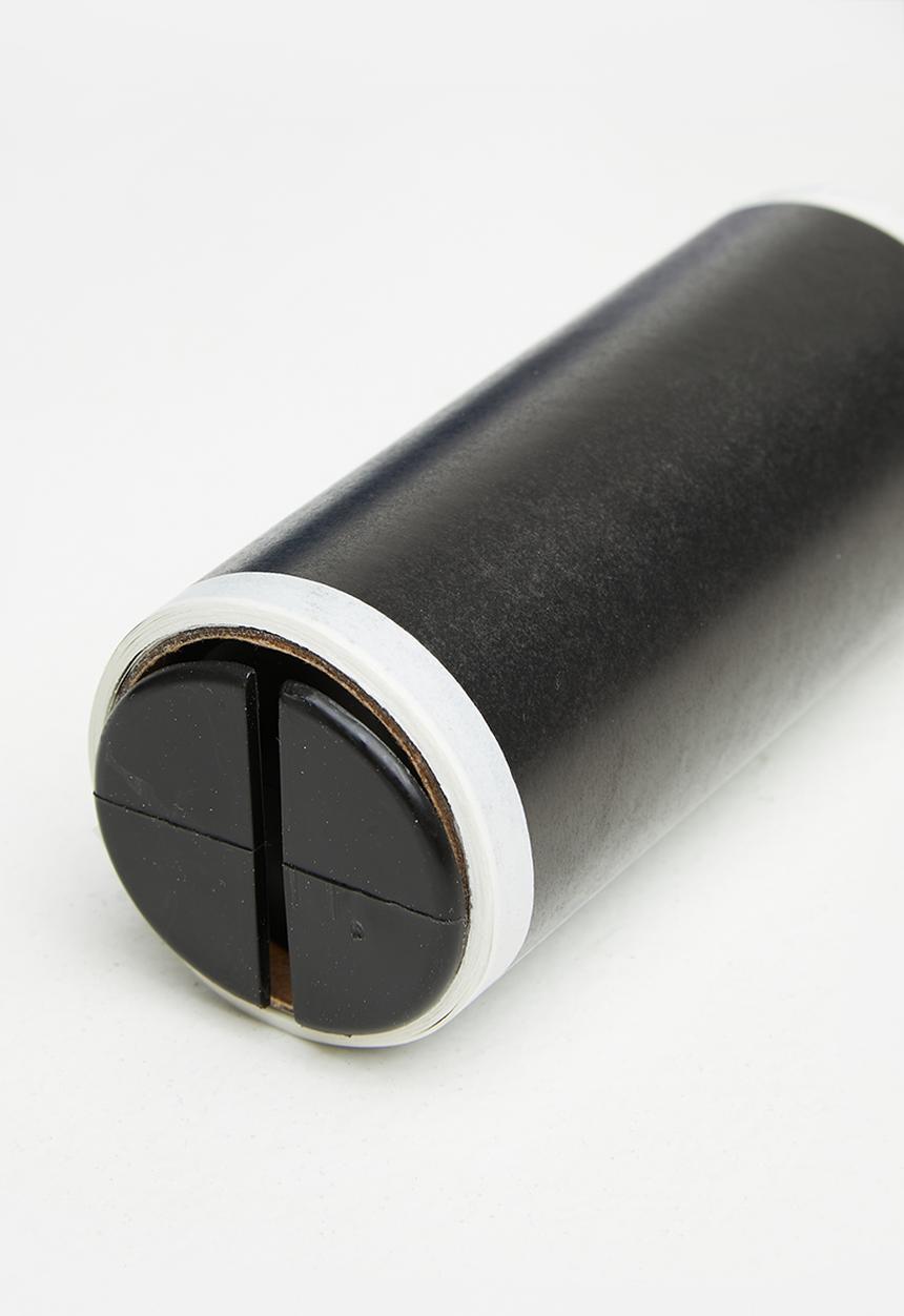 H&M - Lint roller - black