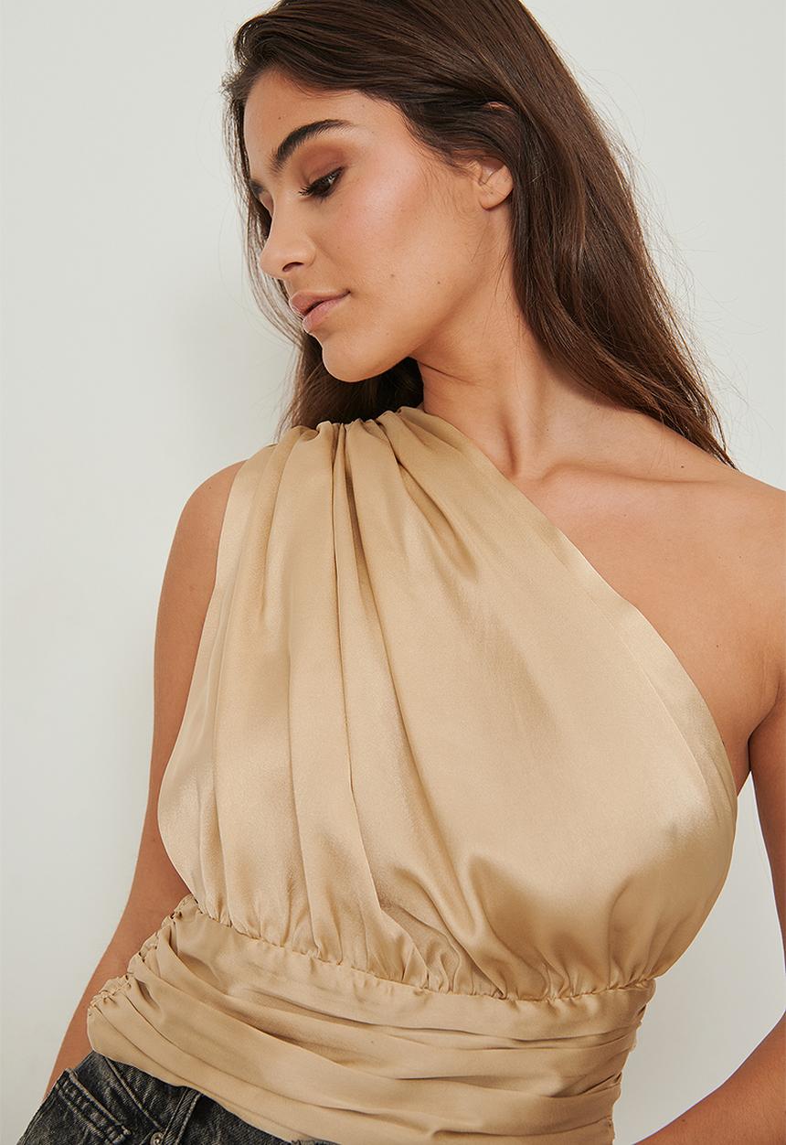 NA-KD - Gathered waist satin top - beige