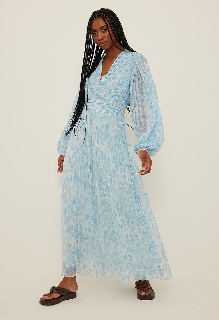 NA-KD - Pleated chiffon midi dress - watercolour blue