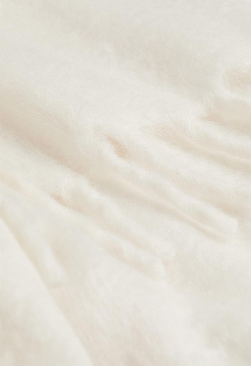 H&M - Soft wool-blend blanket - white