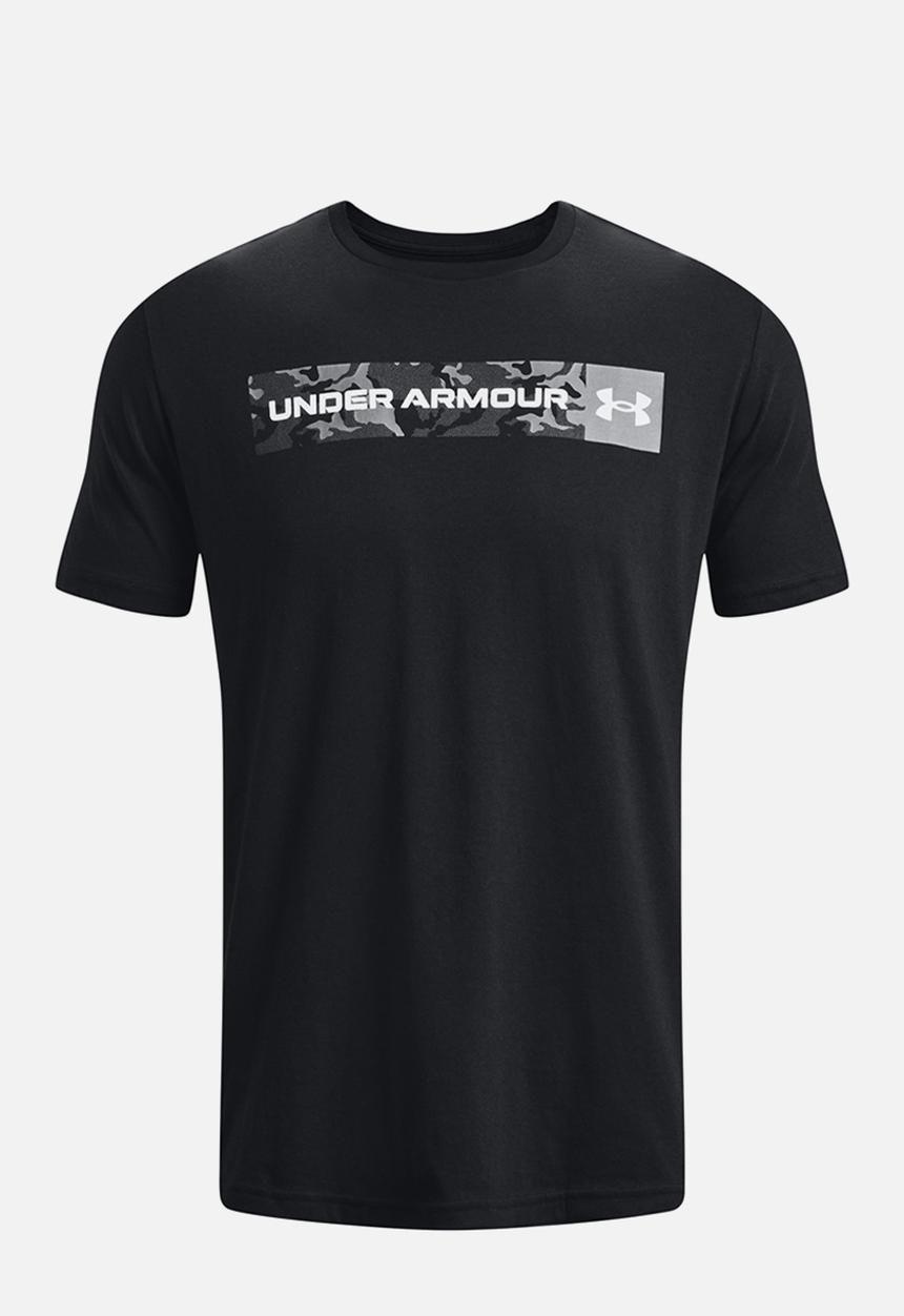 Under Armour - Ua camo chest stripe short sleeve - black
