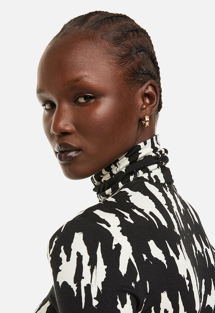 H&M - Polo-neck top - black/patterned 