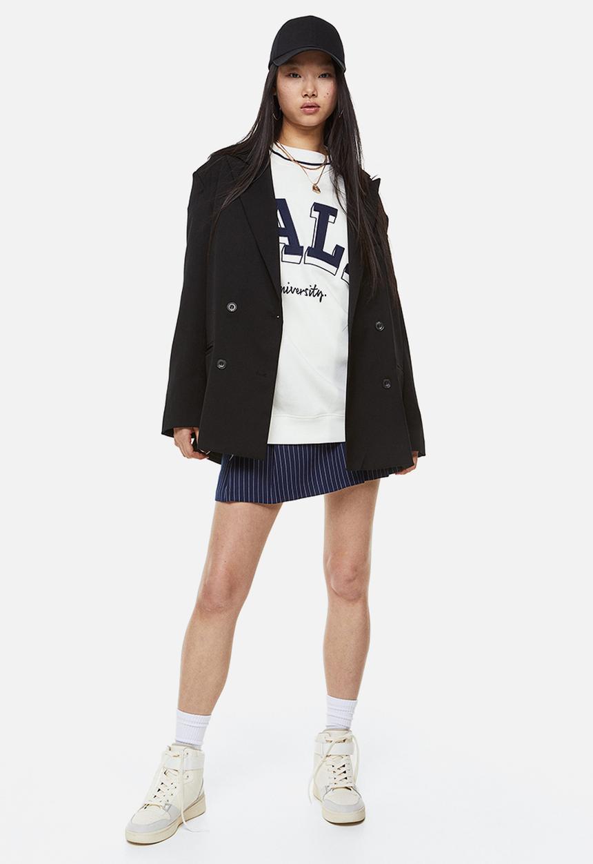 H&M - Oversized printed sweatshirt - cream/yale university