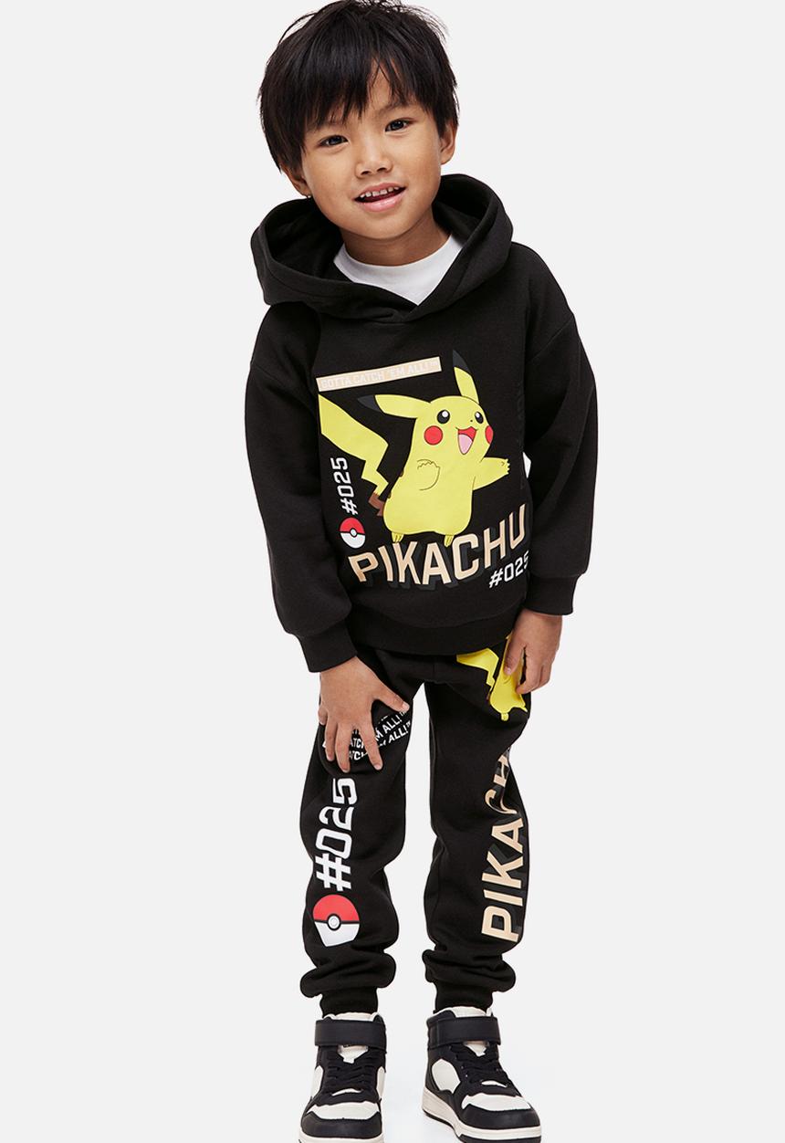 H&M - 2-piece printed sweatshirt set - black/pokémon 