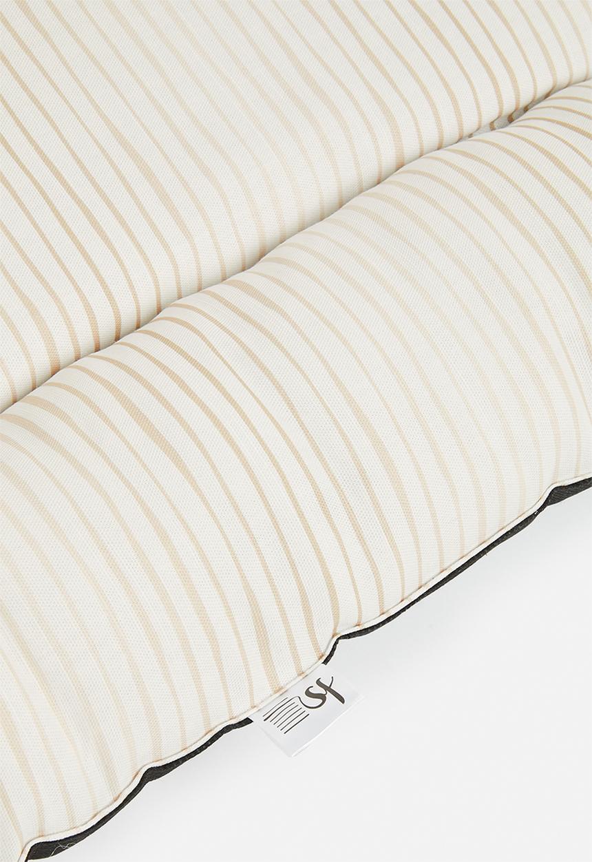 Sixth Floor - Alto pet bed - neutral