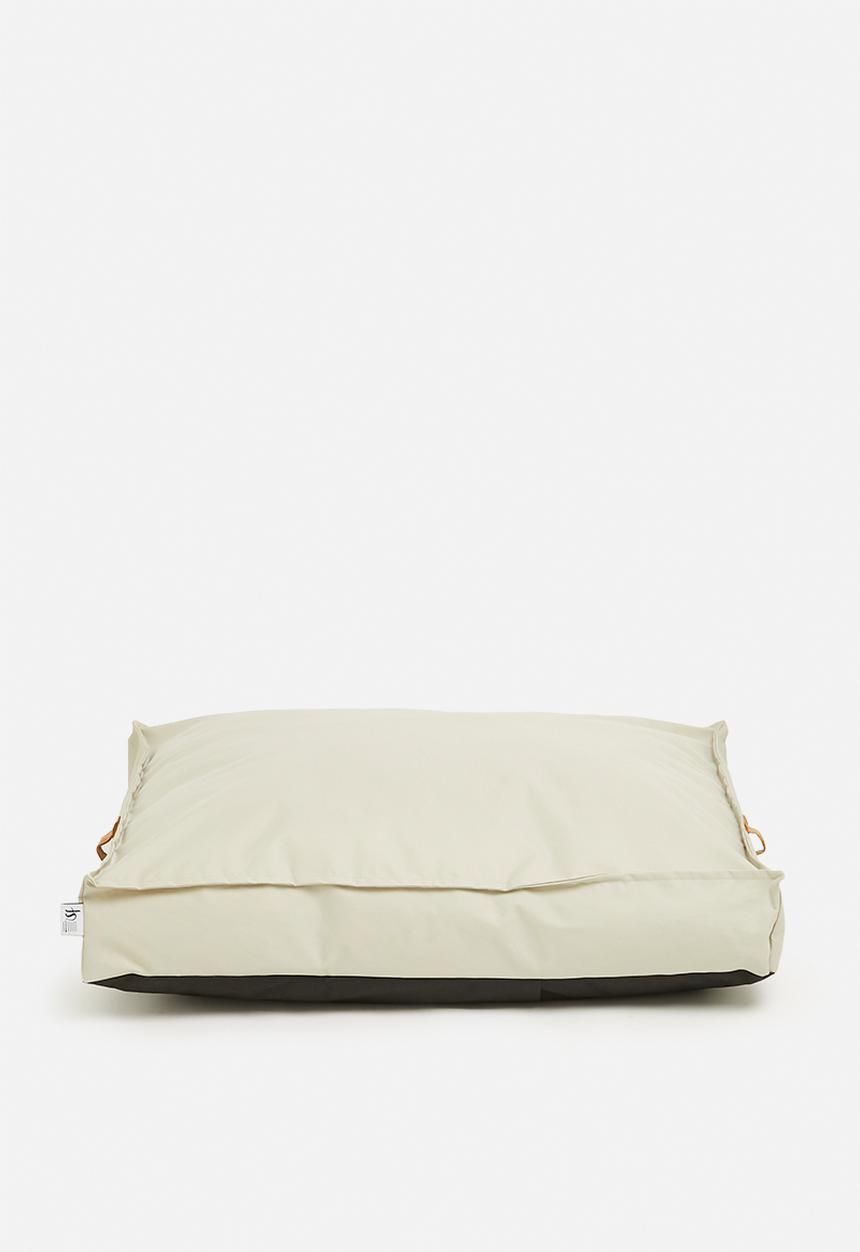 Sixth Floor - Tempurr pet bed - beige
