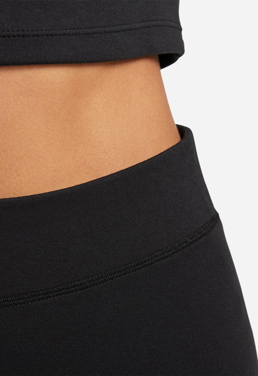 Nike - Nike Women's Classic 8inch Short - black/sail