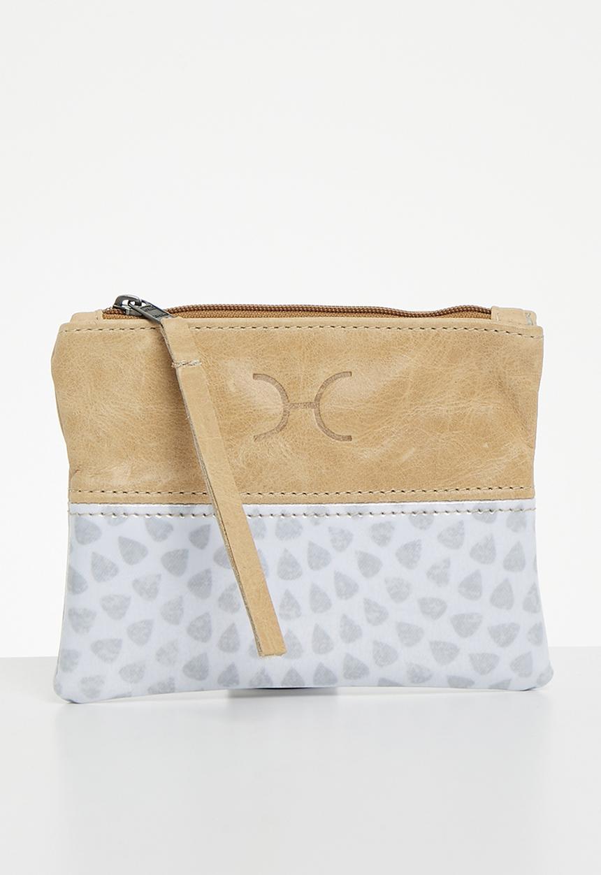 Thandana - Travel Pouch - Scale Away Moonstruck