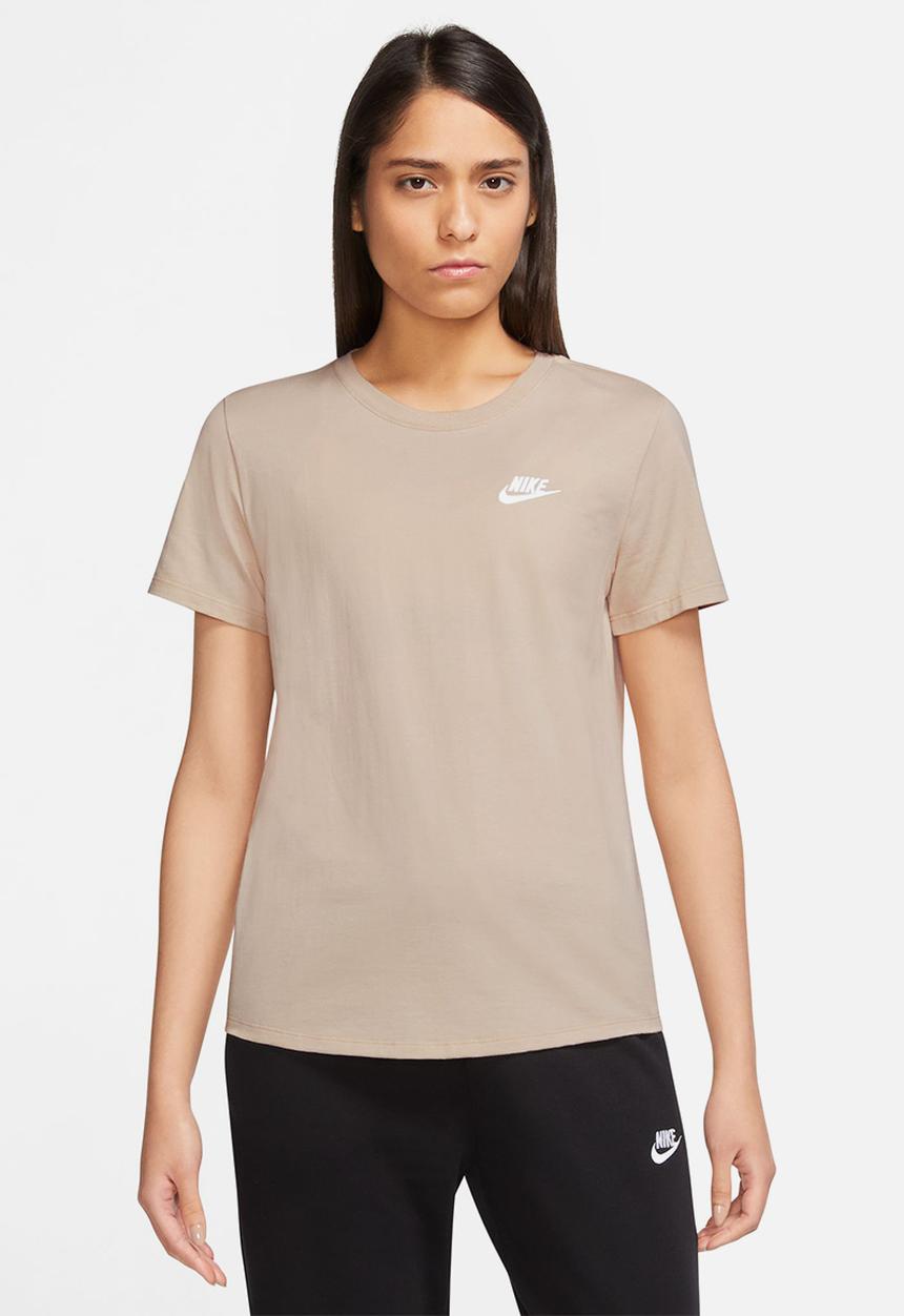 Nike - W nsw tee club - sanddrift/white