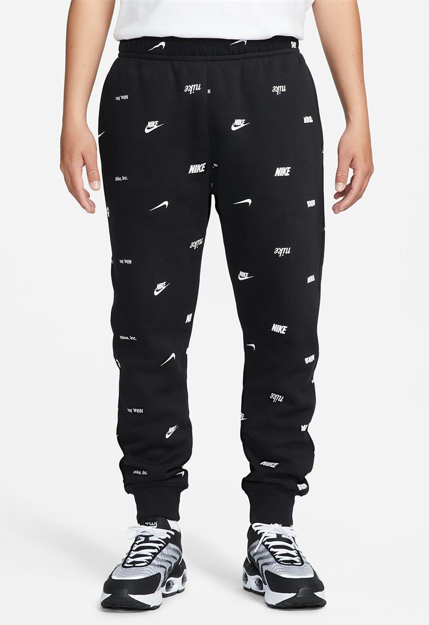 Nike - M nk club+ bb jggr aop - black