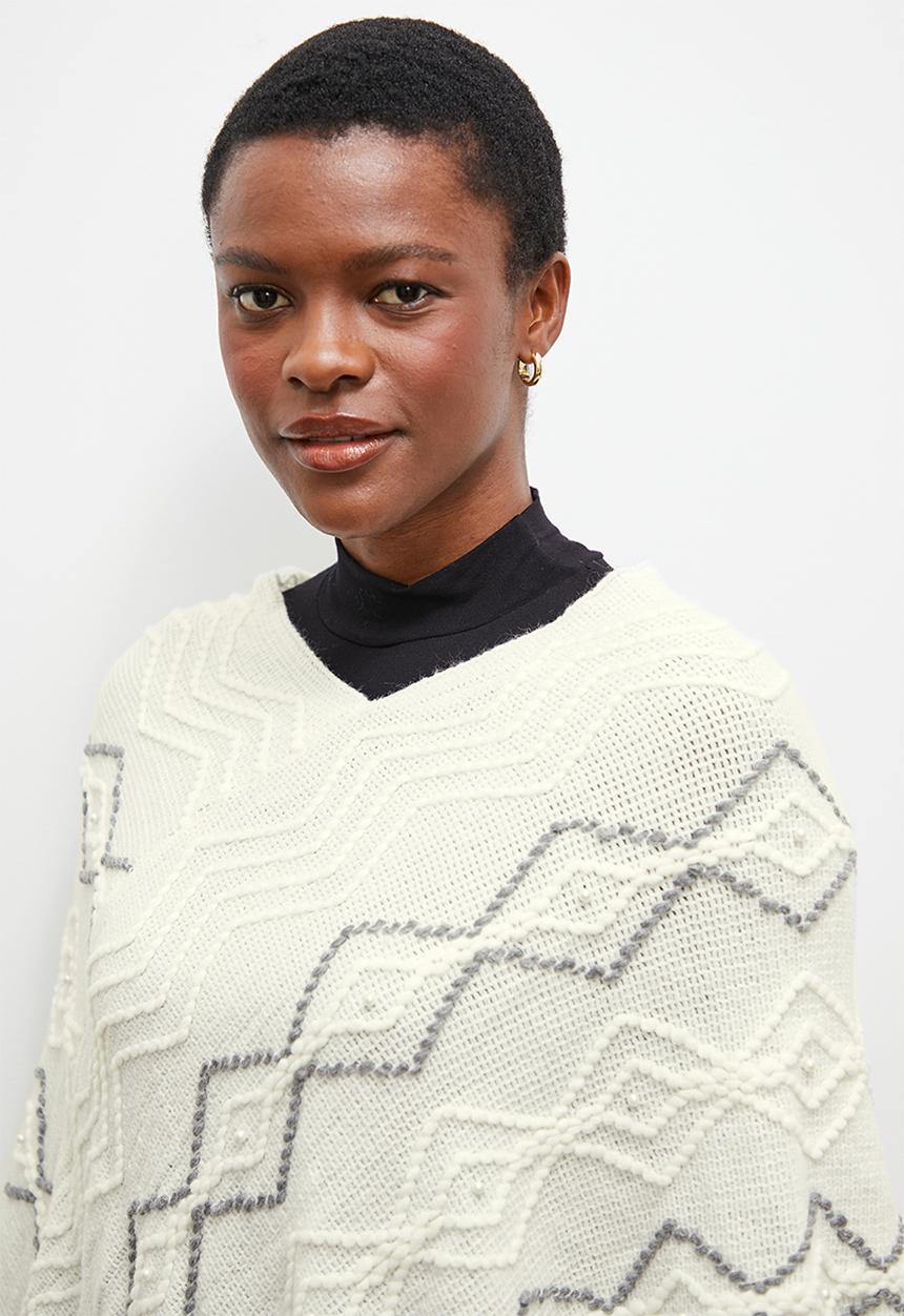 edit - Emmie poncho - cream