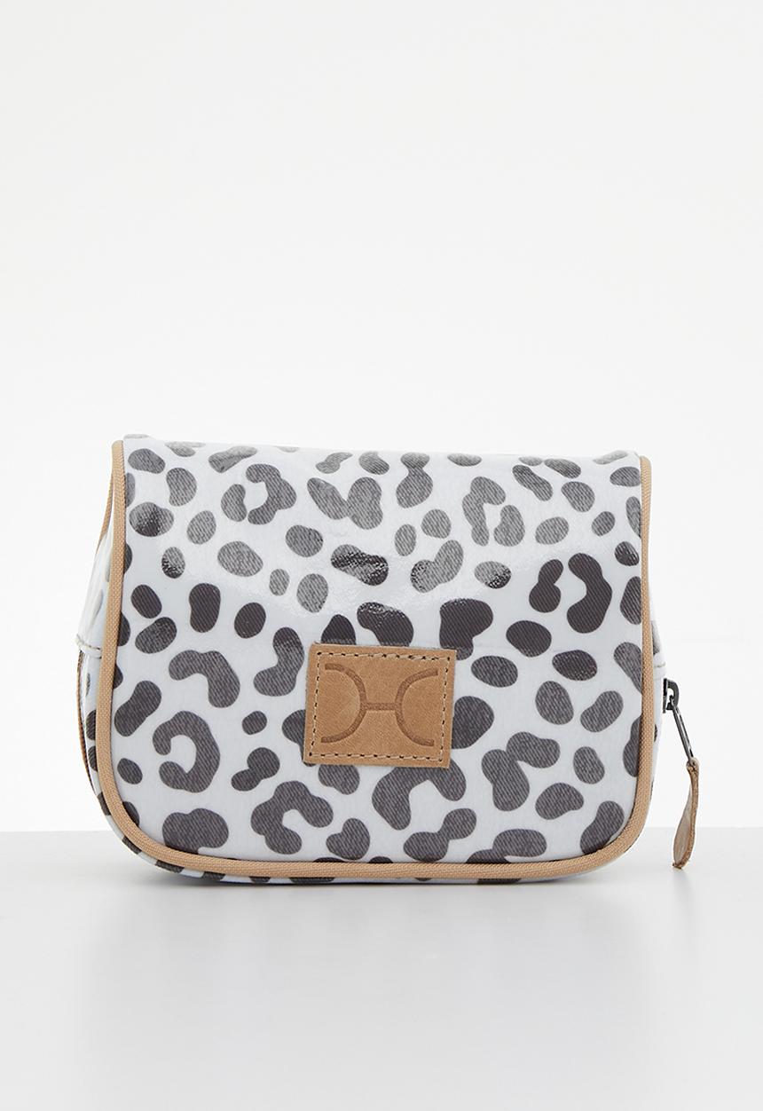 Thandana - Cosmetic Travel Bag Set - Cheetah White