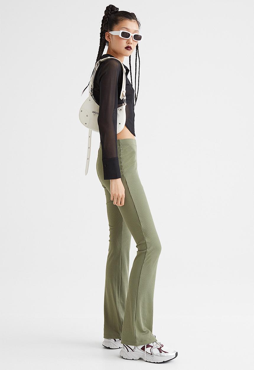 H&M - Ribbed jazz trousers - khaki green 