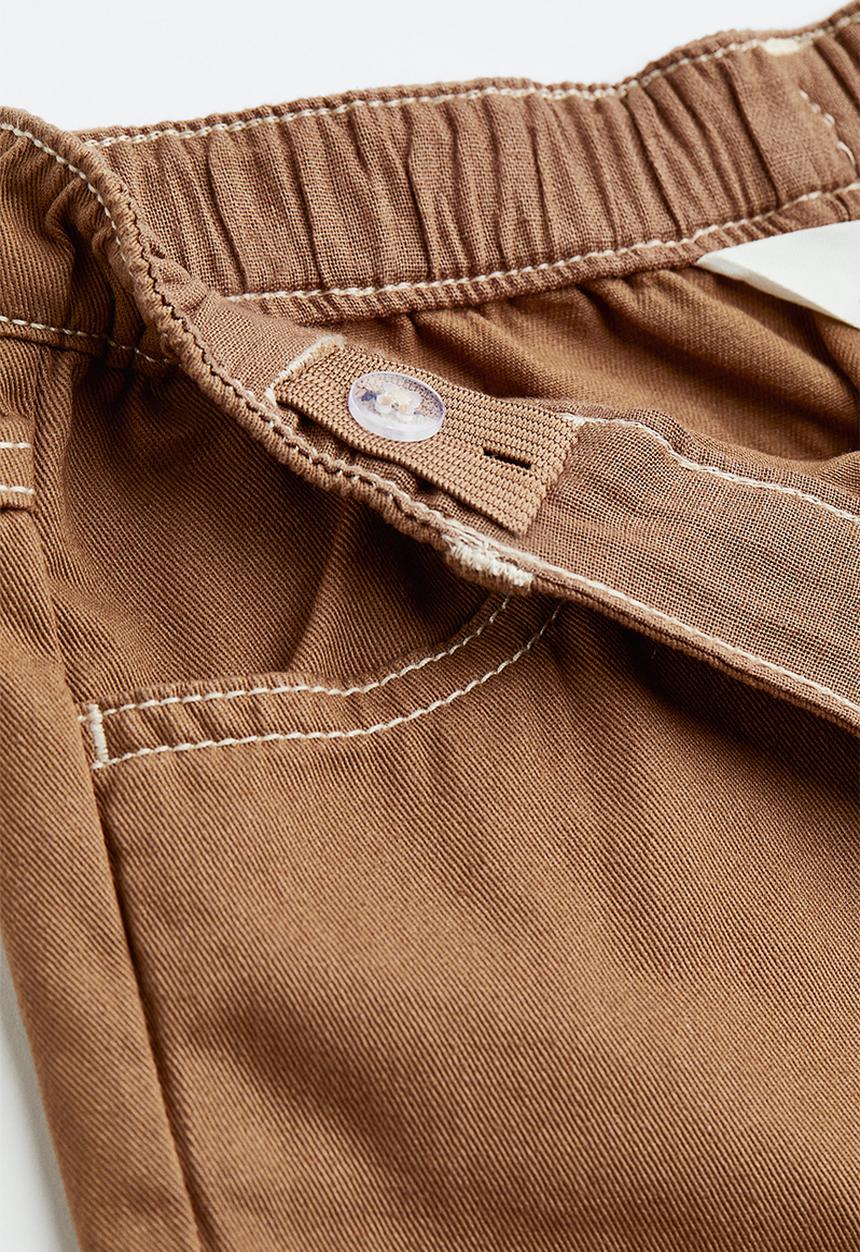 H&M - Relaxed tapered fit trousers - light brown 