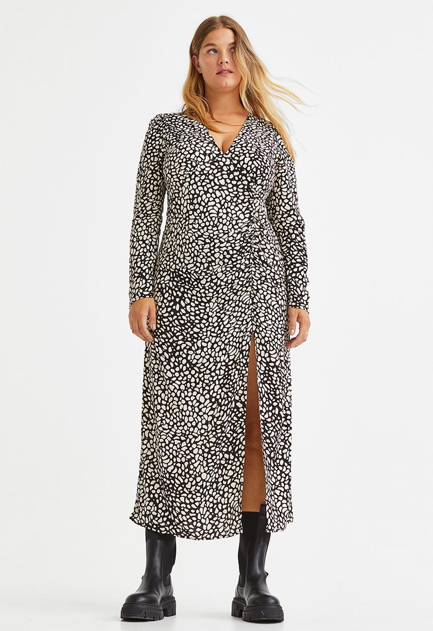 H&M - Puff-sleeved crêpe dress - black/patterned