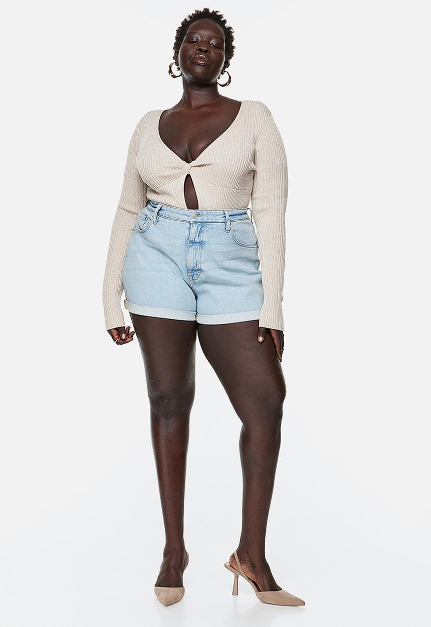 H&M - Curvy fit mom high denim shorts - blue