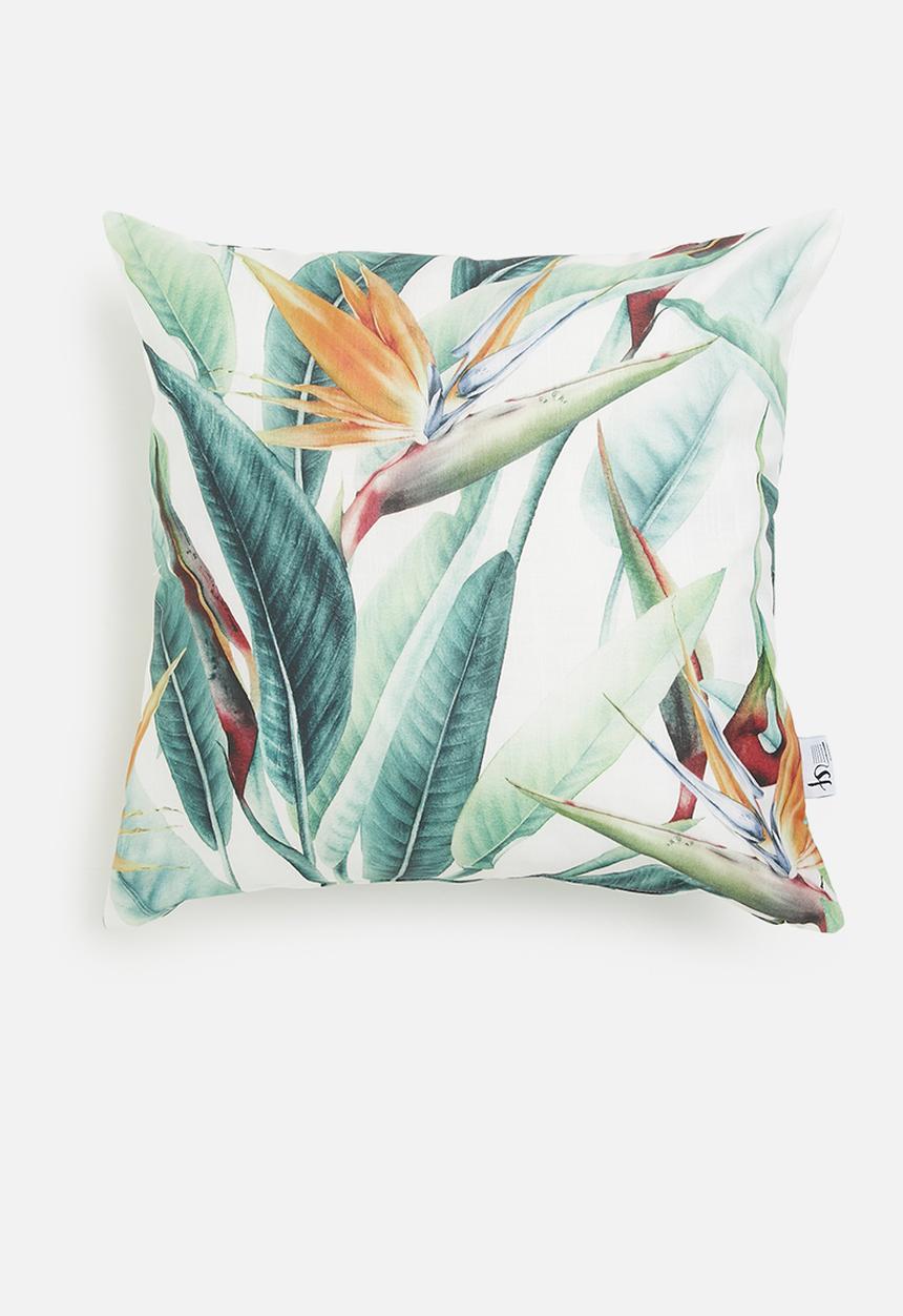 Sixth Floor - Celi cushion cover - Green