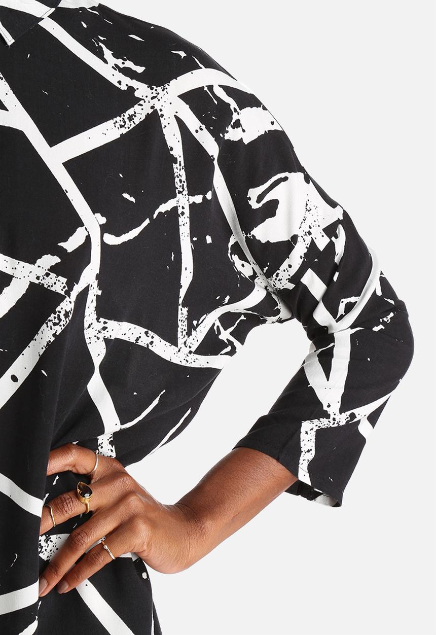 Noisy May - Sandra Long Shirt