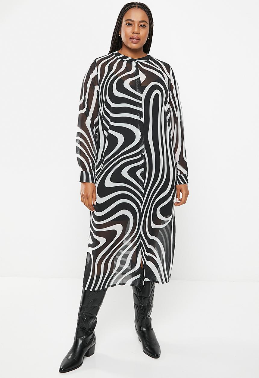 Me&B - Plus button up mandarin collar dress with cami - black & white