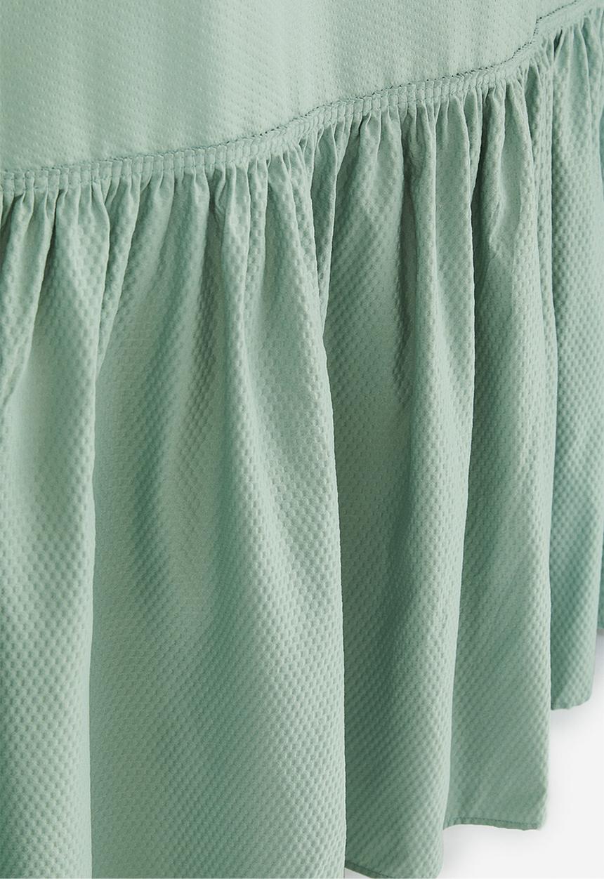 H&M - Flounce-trimmed shower curtain - sage green 