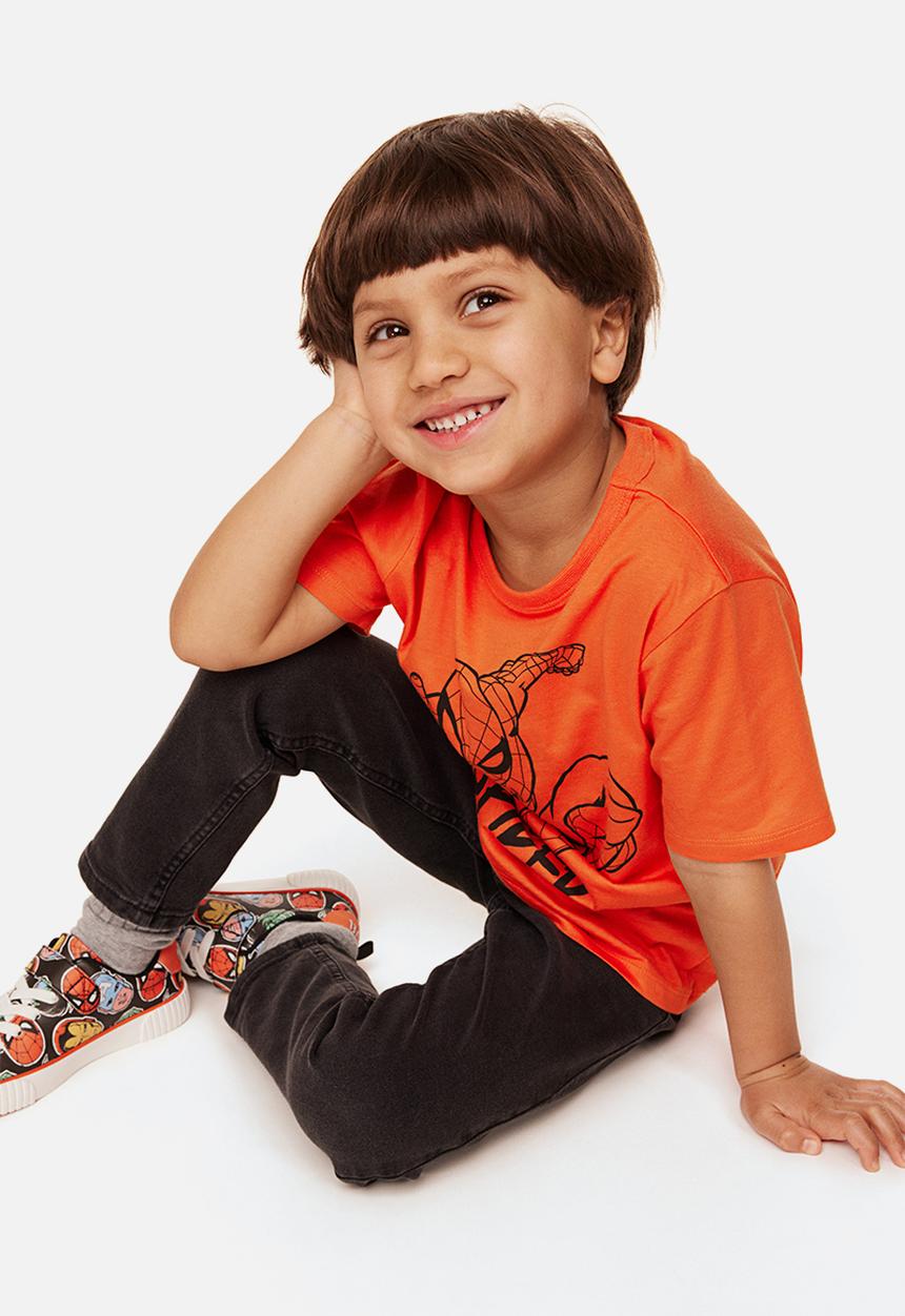 H&M - Printed trainers - black/marvel comics 