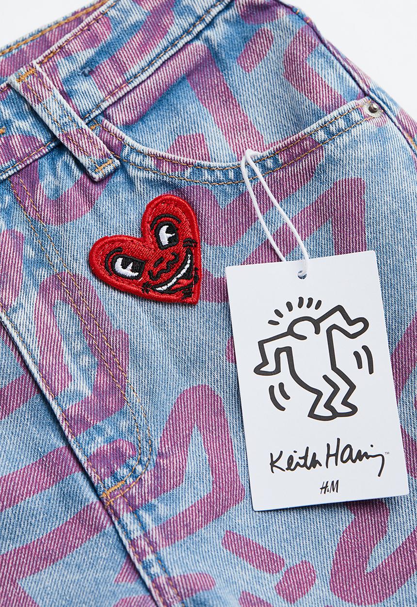 H&M - Wide fit high jeans - light denim blue/keith haring