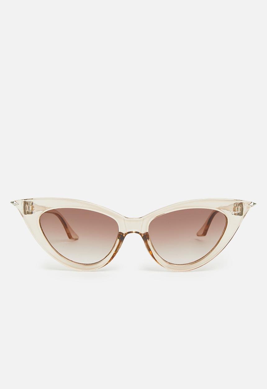 Superbalist - Vida cateye sunglassses - champagne
