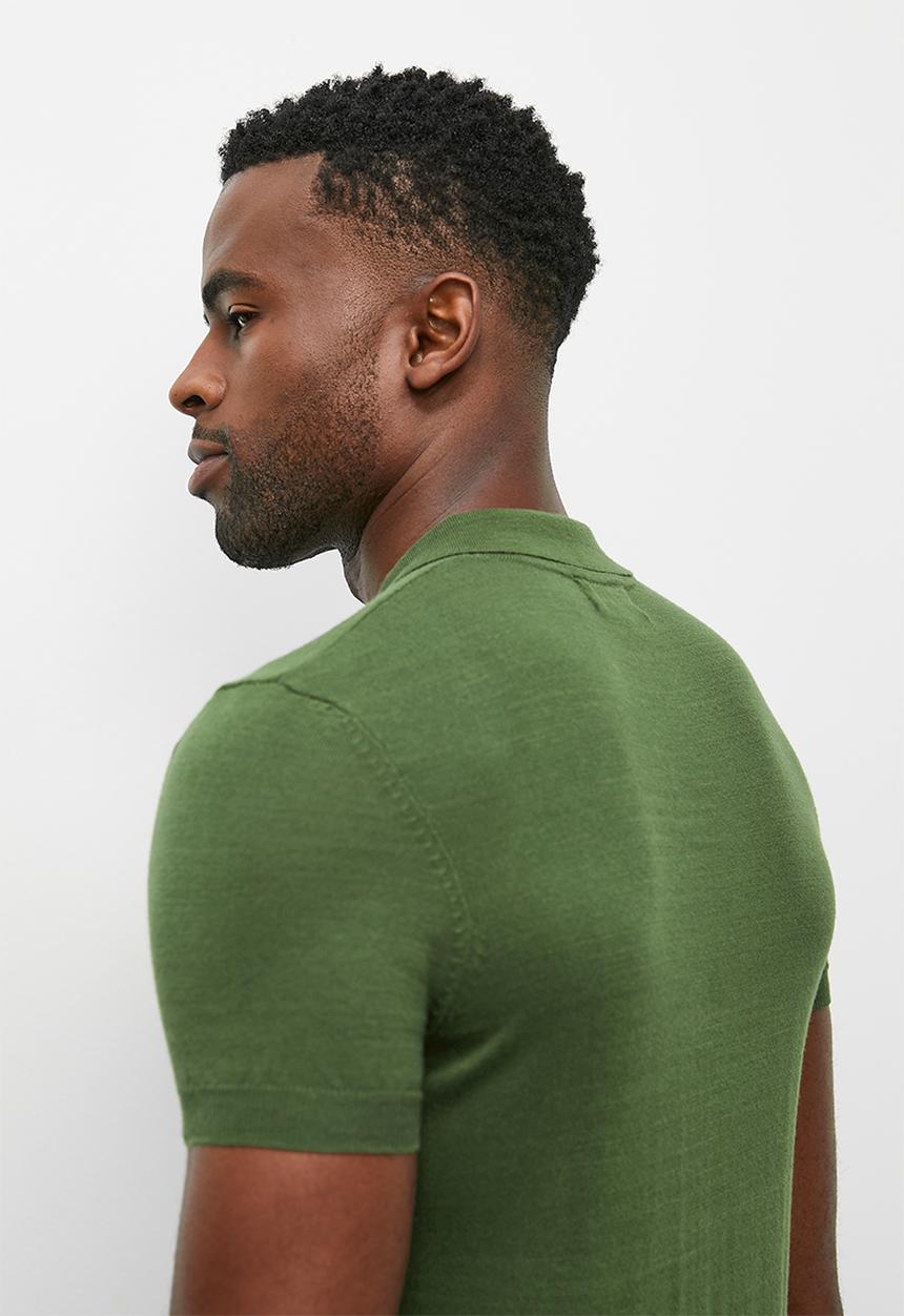 Superbalist - Slim fit short sleeve knit golfer - olive