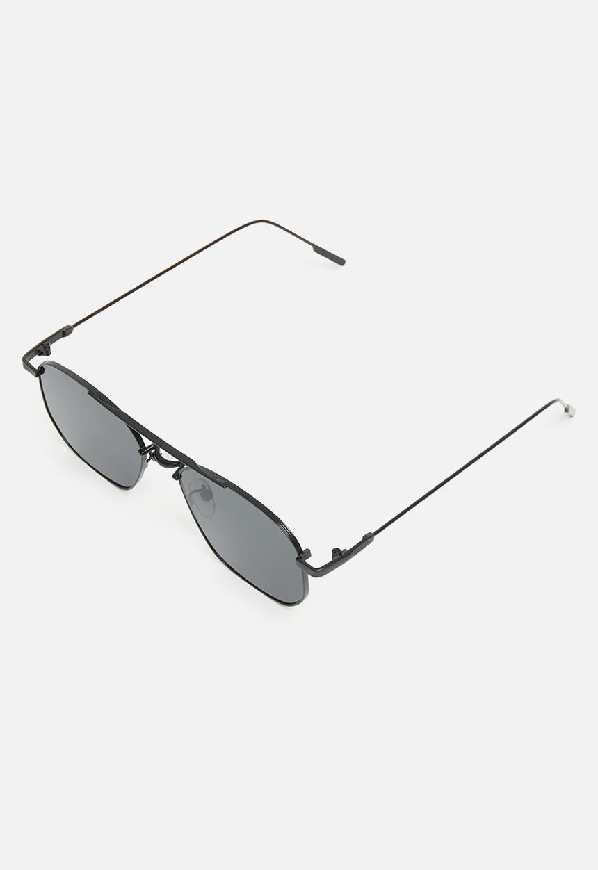 Superbalist - Myles avaitor sunglasses - black