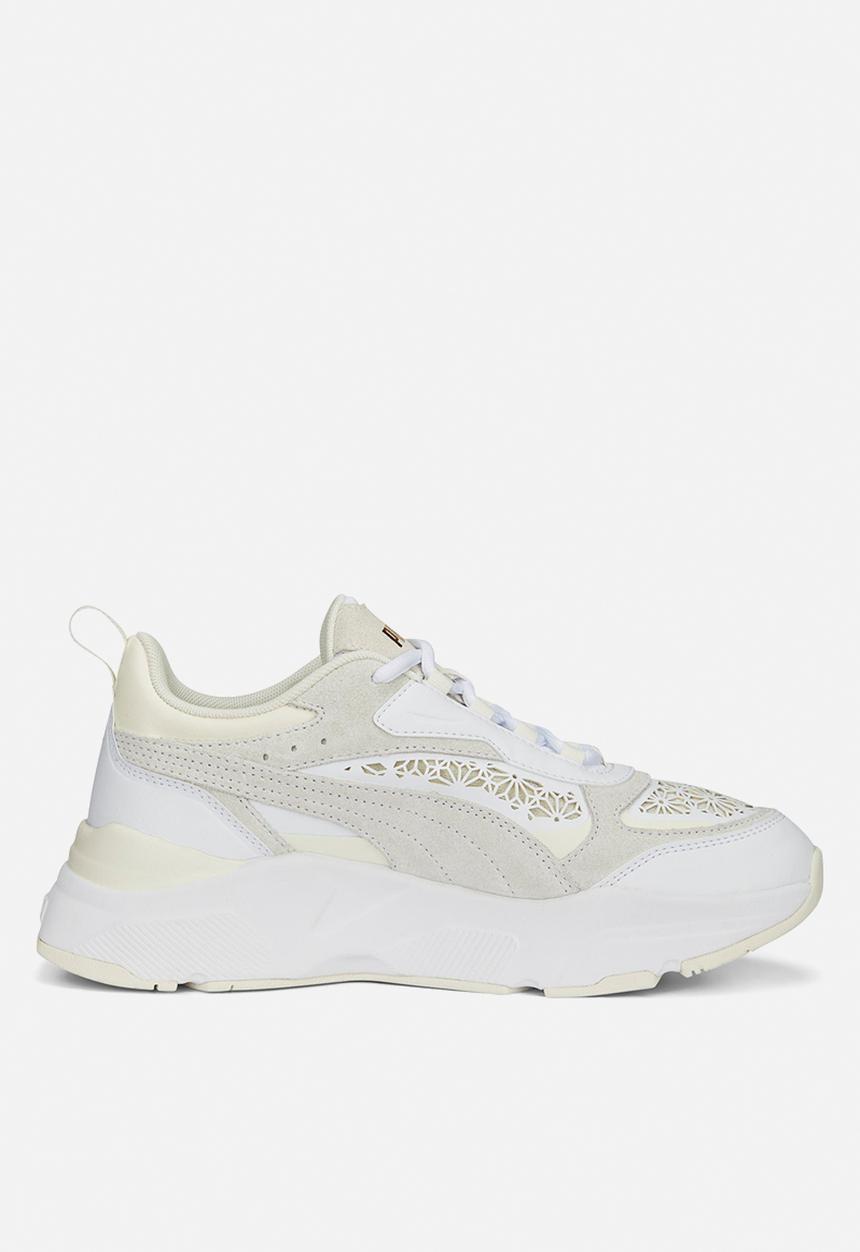 PUMA - Cassia Laser Cut