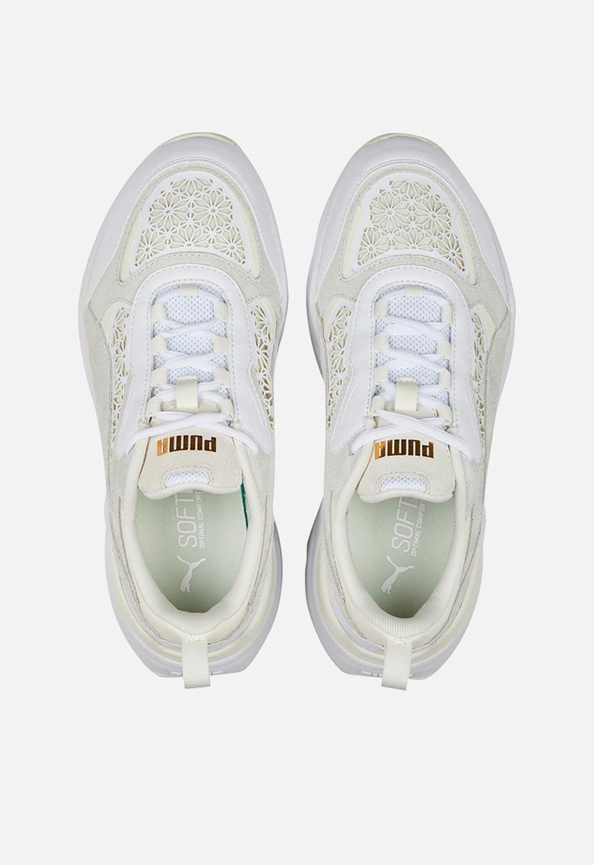 PUMA - Cassia Laser Cut
