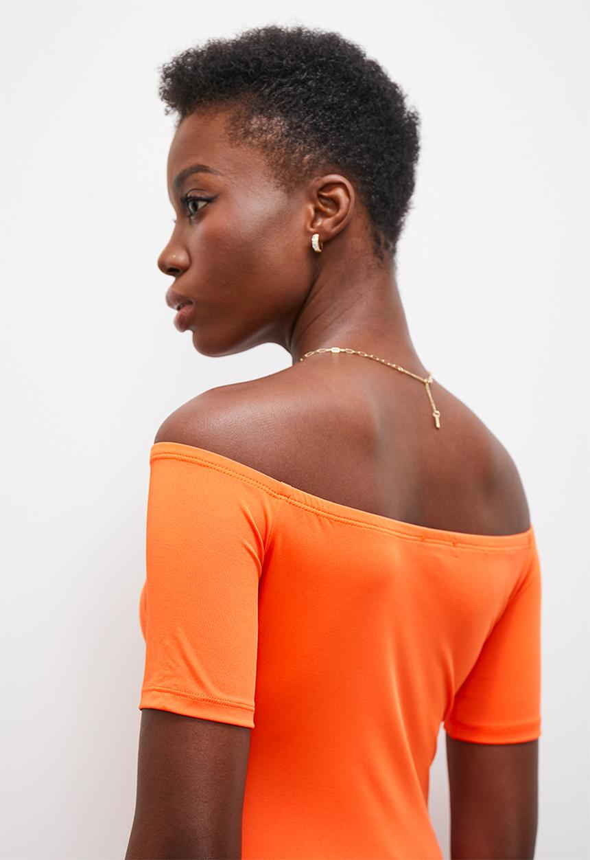 edit - Off the shoulder - orange