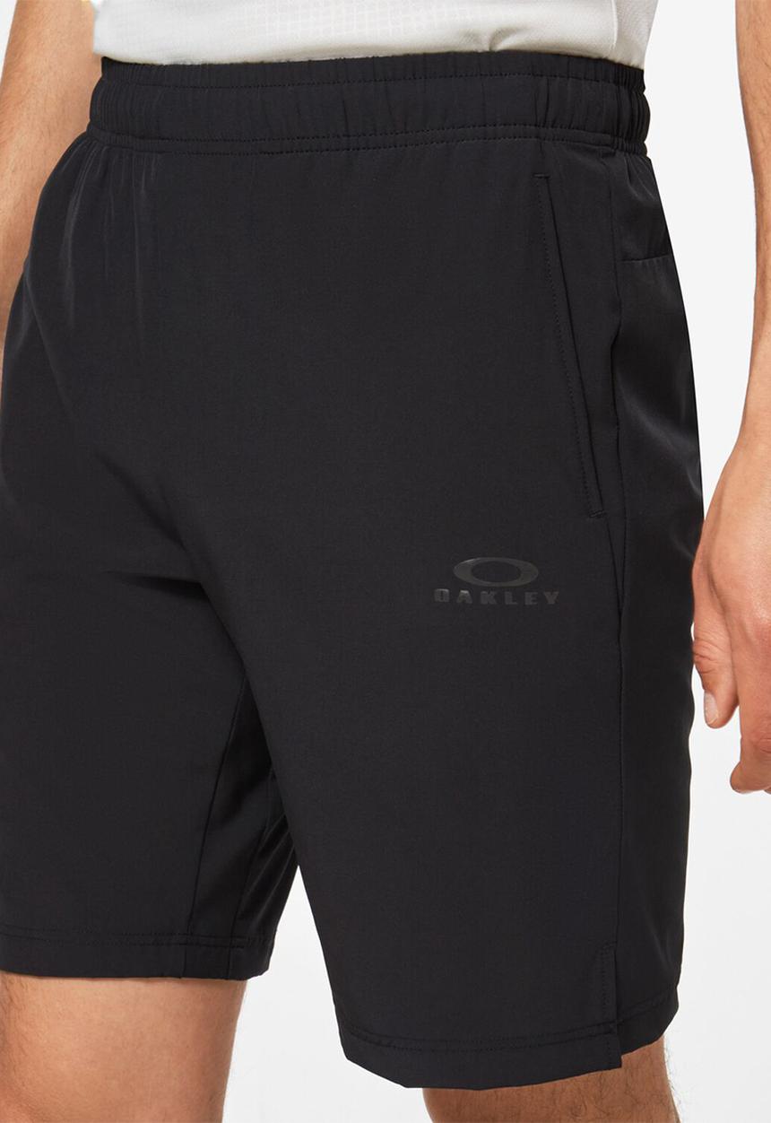 Oakley - Foundational 9 short 2.0 - blackout