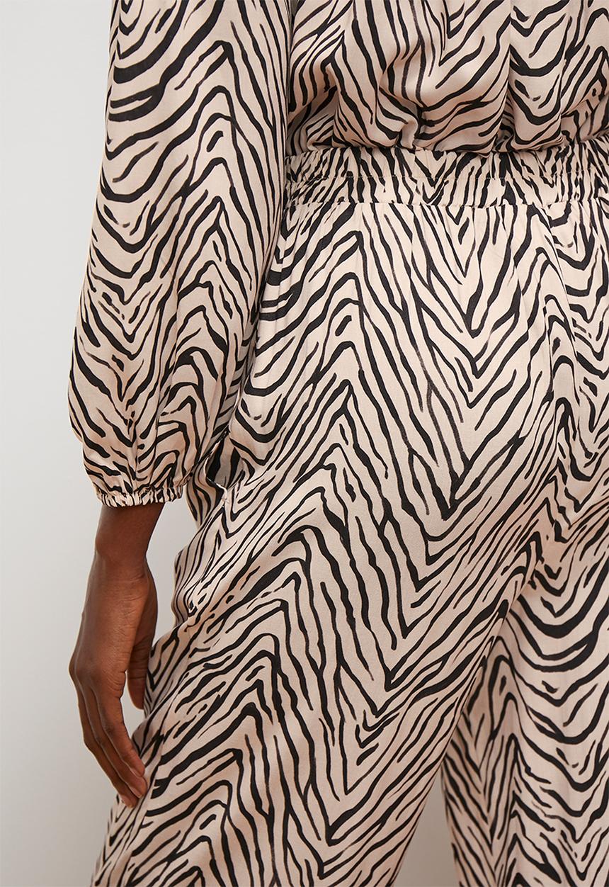 edit - Printed wide leg - neutral & black