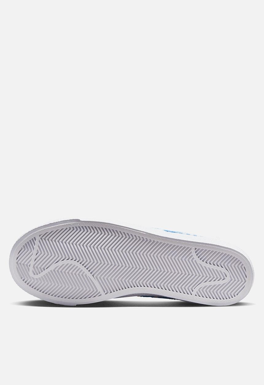 Nike - Nike blazer mid '77 EWT 