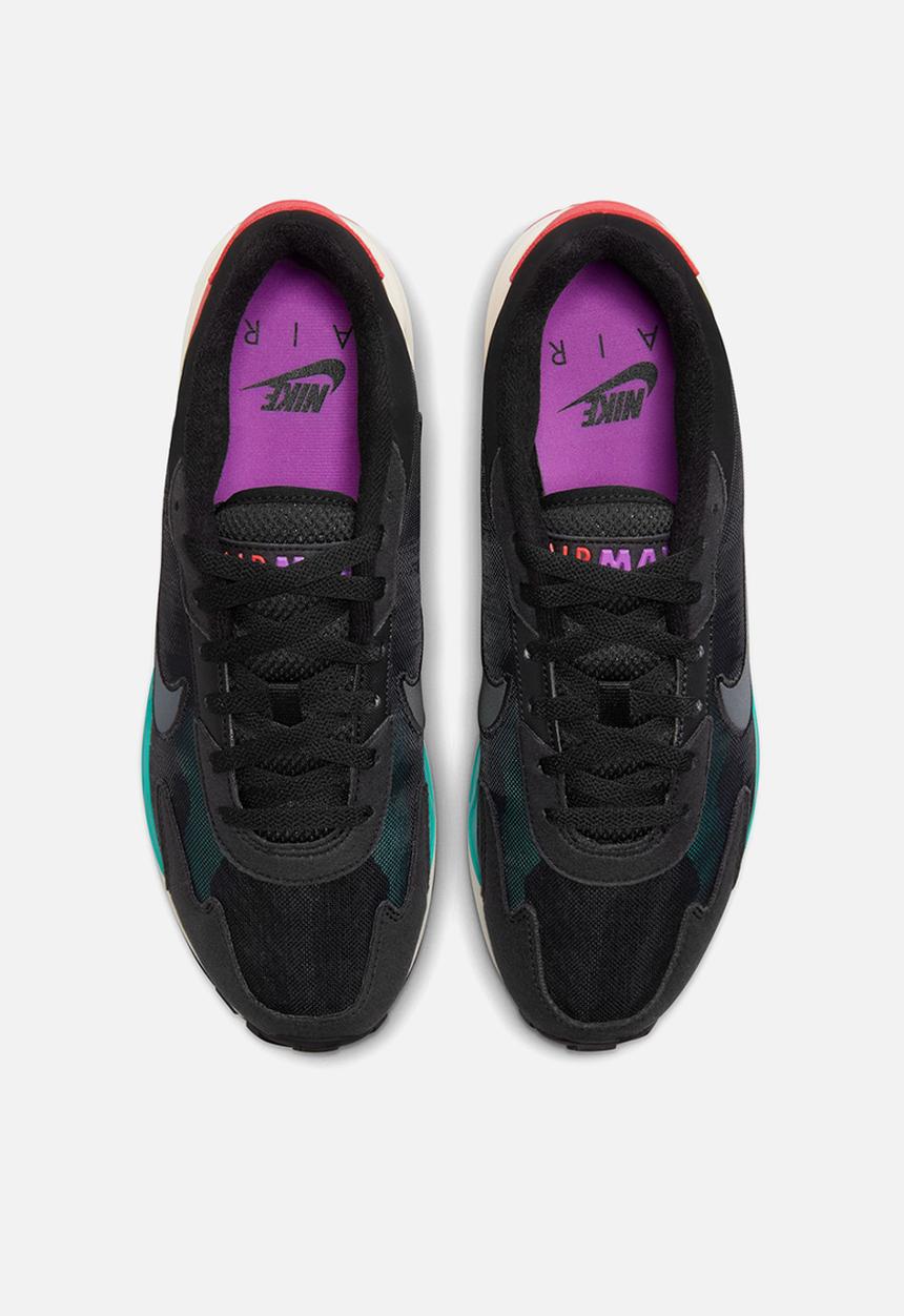 Nike - Nike Air Max Solo