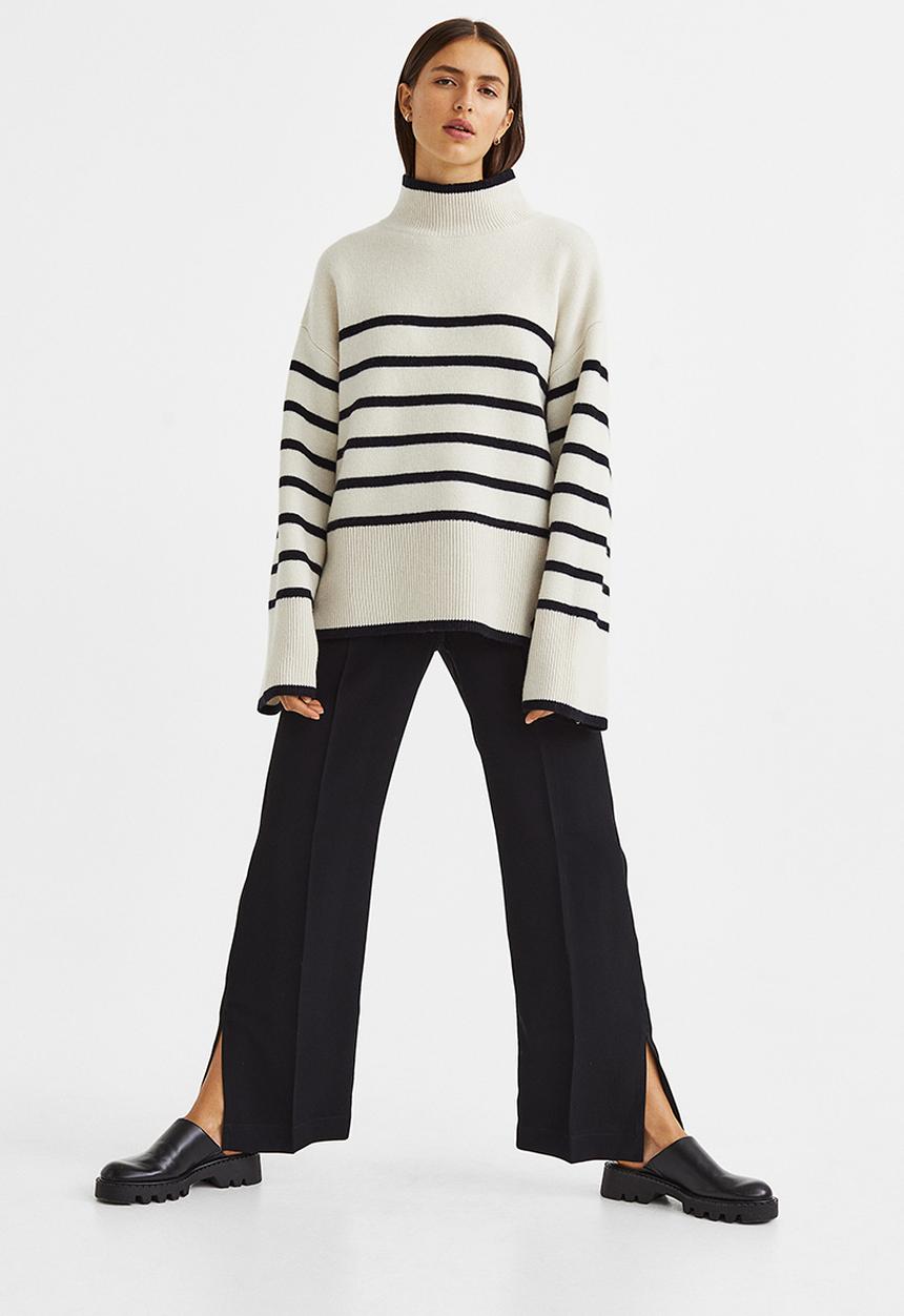 H&M - Straight trousers - black