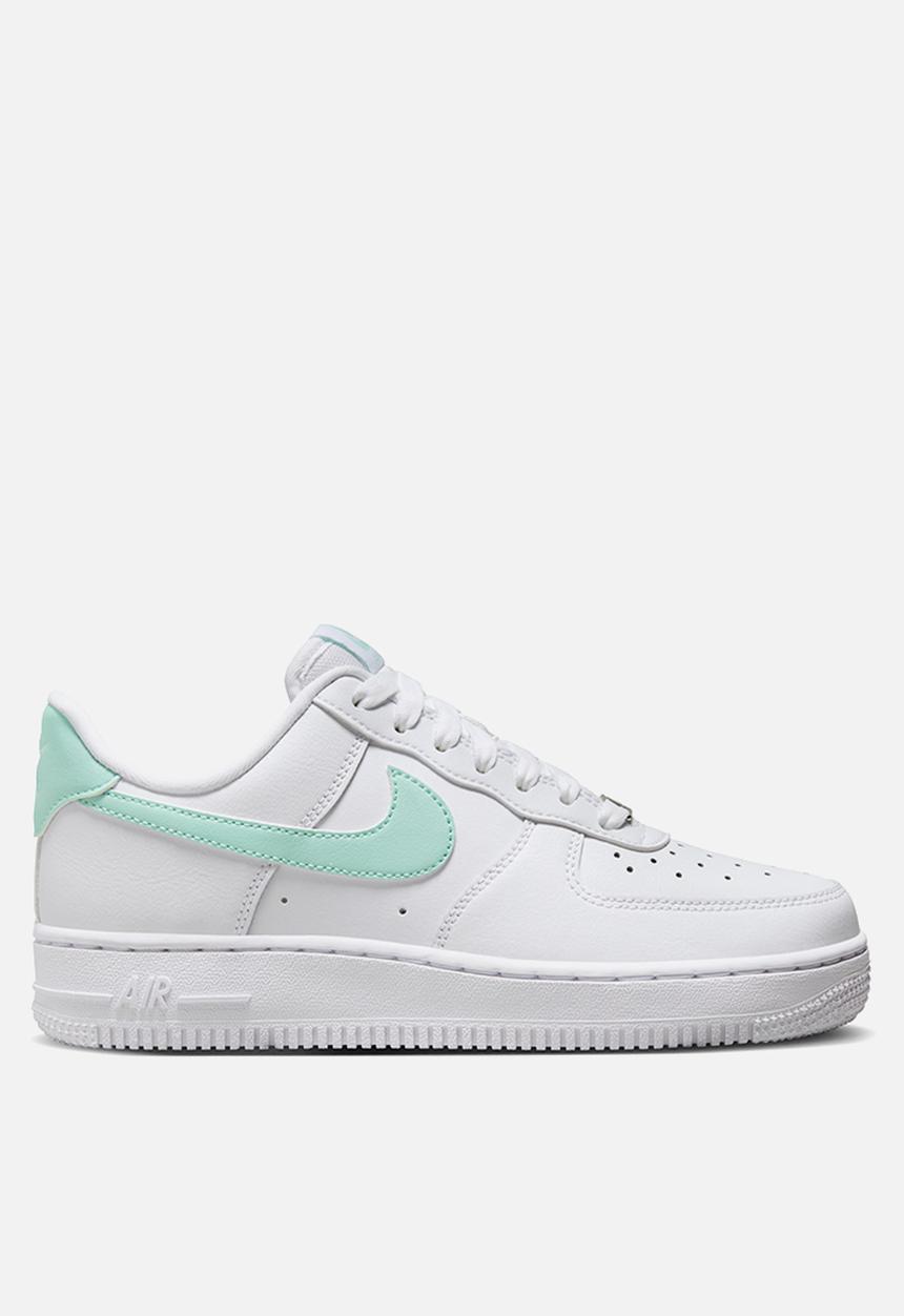 Nike - Nike Air Force 1 '07 