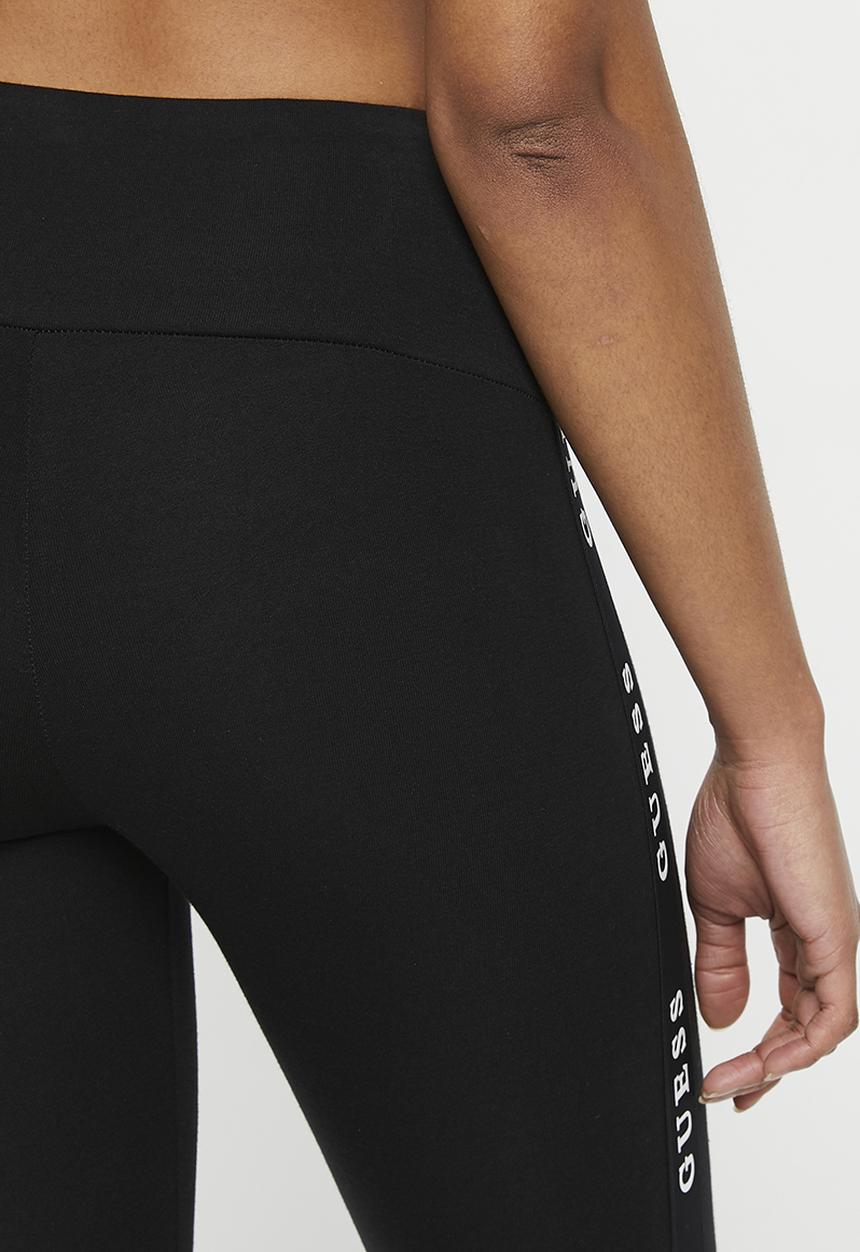 GUESS - Lds aline leggings 4/4 eco J. str - black