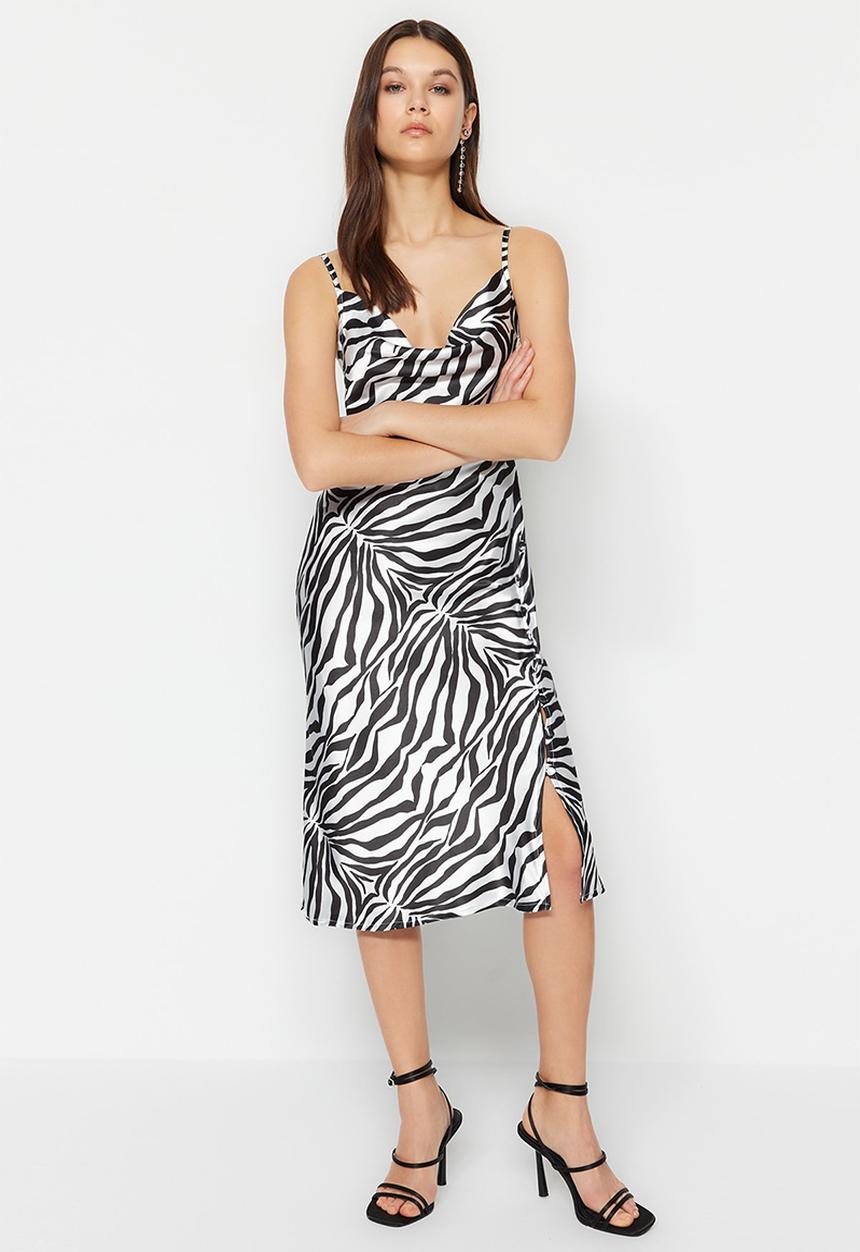 Trendyol - Zebra cowl neck midi dress - black