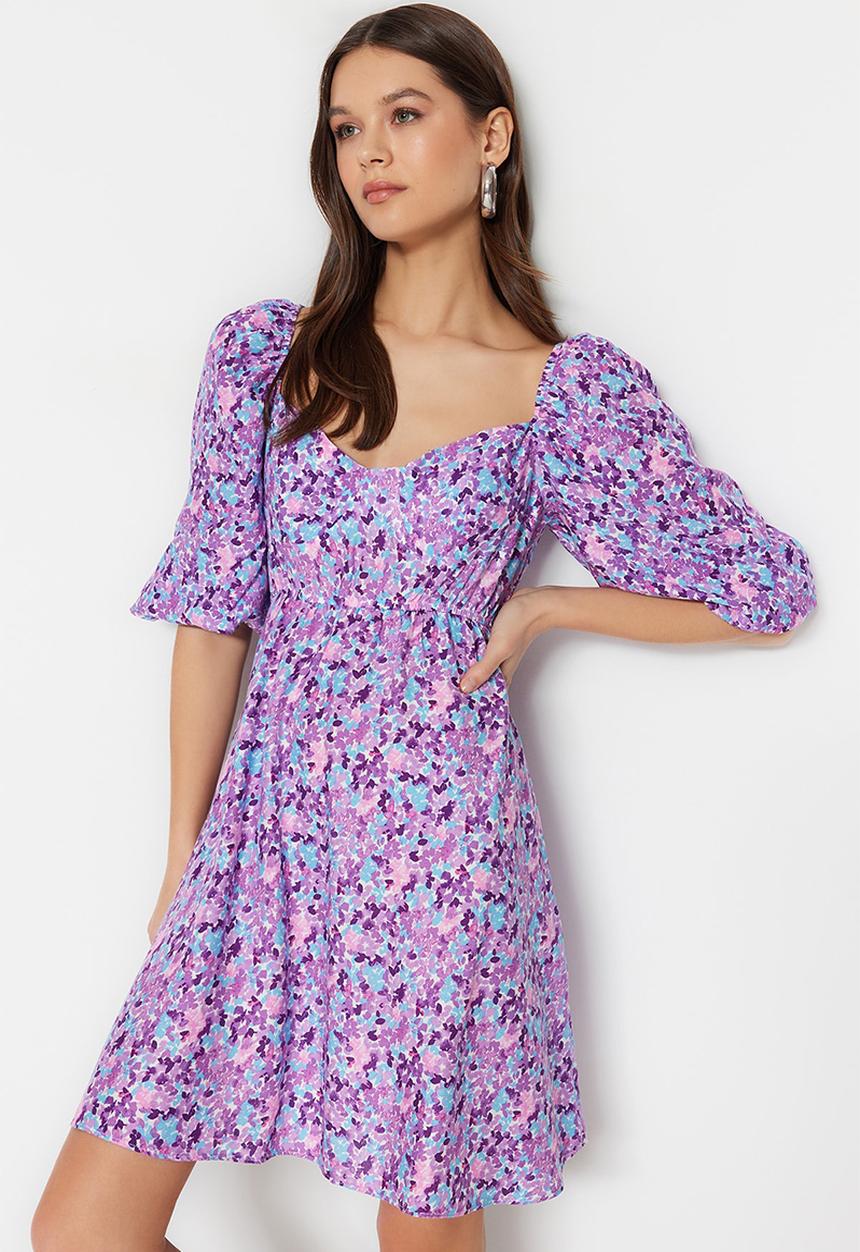 Trendyol - Sweetheart neck floral midi dress - multi