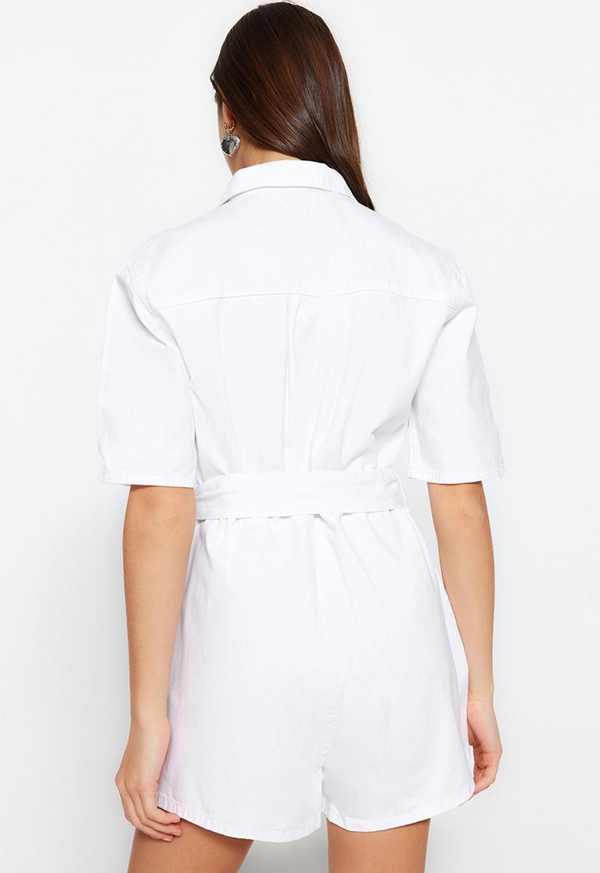 Trendyol - Zip through short jumpsuit - white
