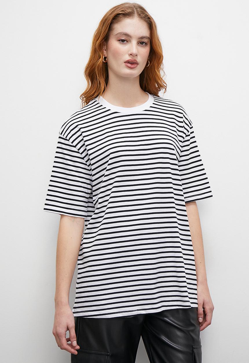 Superbalist - Oversized stripe tee - black and white